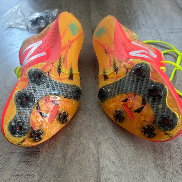 New Balance Women’s Middle Distance Track Spikes MD800 - Picture 7 of 10